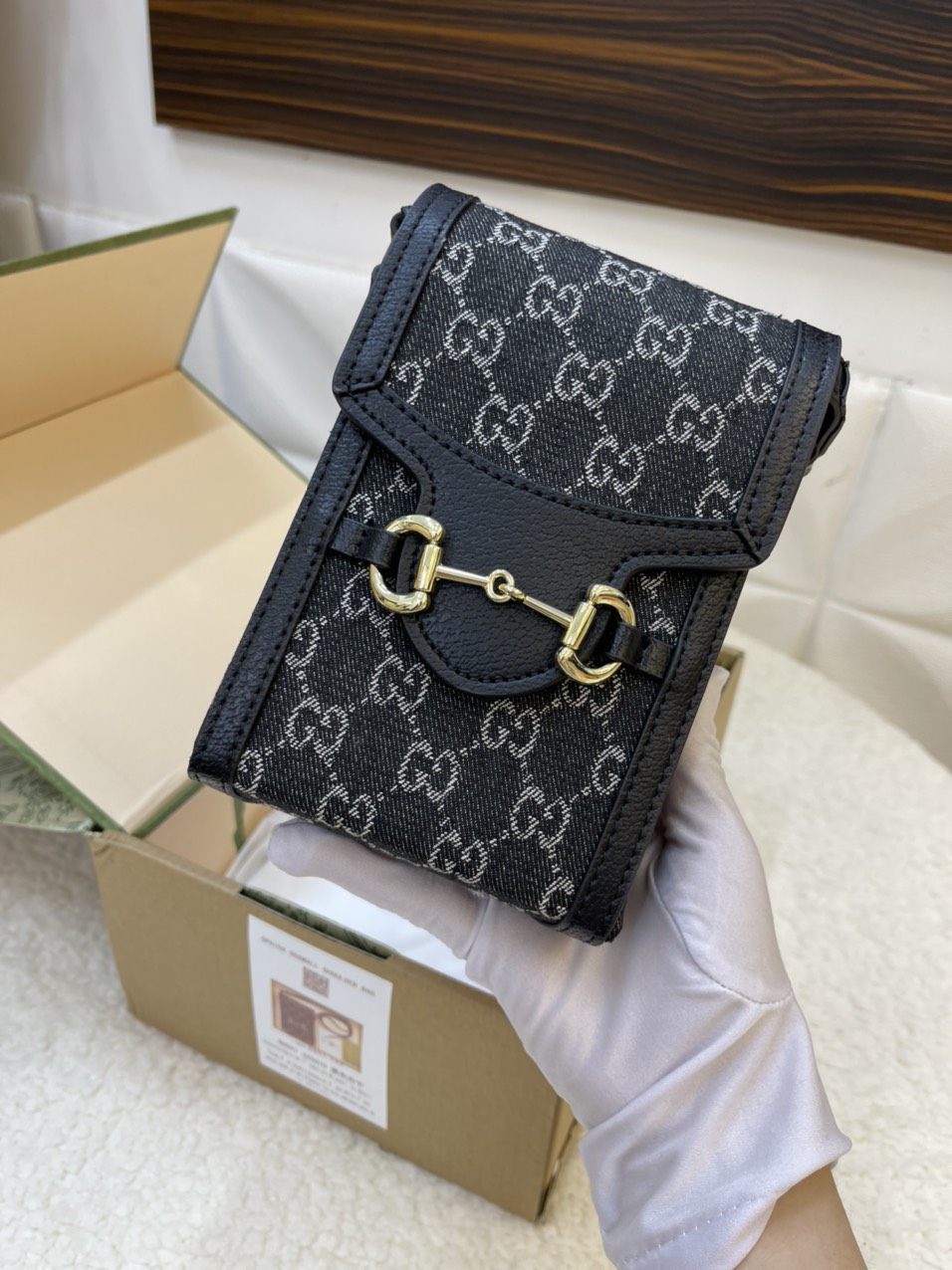 Túi Xách Gucci Phone Super In Black Size 11cm